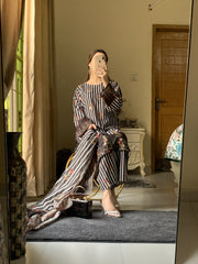 SIMRAN Silky Lawn 3-Piece Suit – Long Length Elegance | Article Design | Rs. 3,899