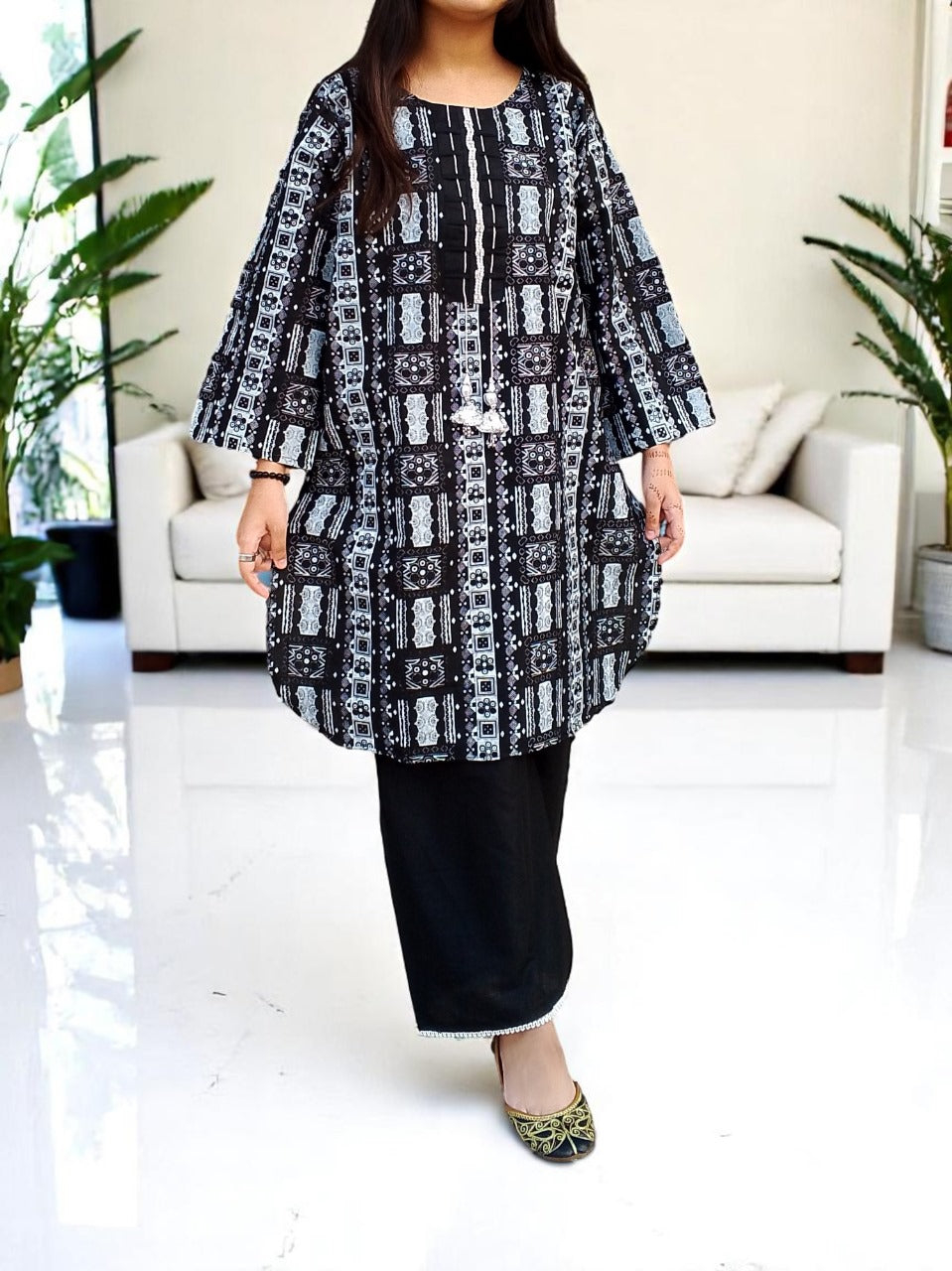 Elegant Lawn Cotton 2PC Set – Steam Printed Shirt, Regular Lenght 37 with Plain Flapper | CT11 | Rs. 2,150 (4)
