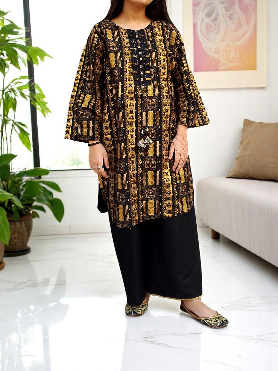 Elegant Lawn Cotton 2PC Set – Steam Printed Shirt, Regular Lenght 37 with Plain Flapper | CT11 | Rs. 2,150 (5)